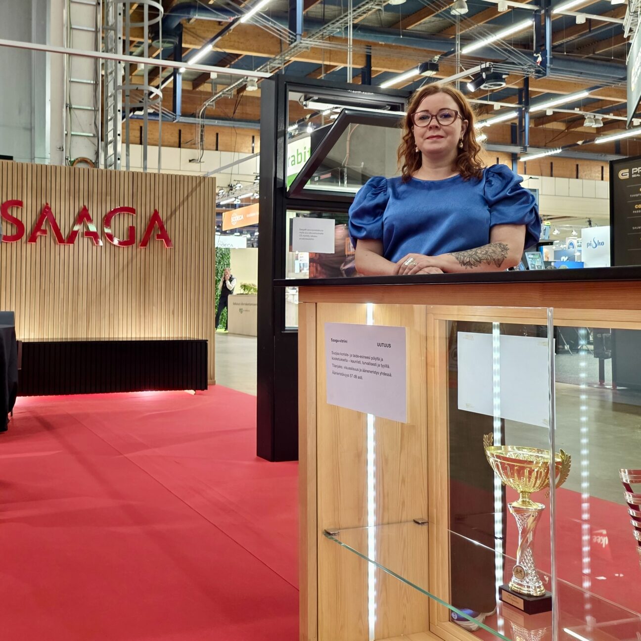 Saaga Vitriini - Maria esittelemässä Finnbuild-2026 -messuilla